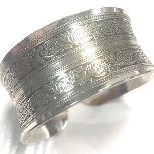 ⚡️VINTAGE Silver cuff Bangle X8